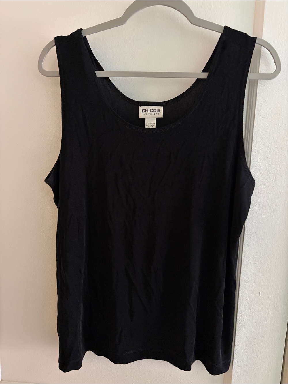 Chico's Travelers Black Scoop Neck Tank Top
